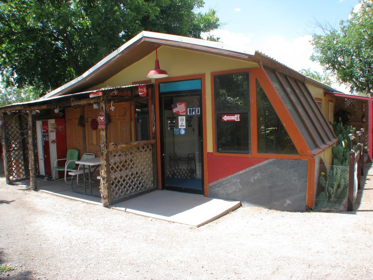 Rodeo Mountain Valley Lodge מראה חיצוני תמונה