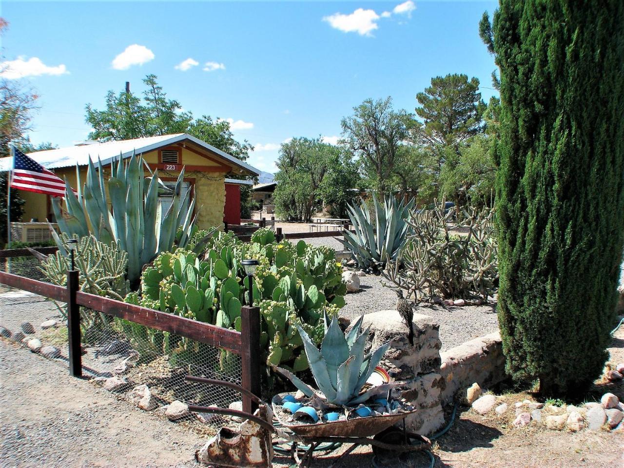 Rodeo Mountain Valley Lodge מראה חיצוני תמונה