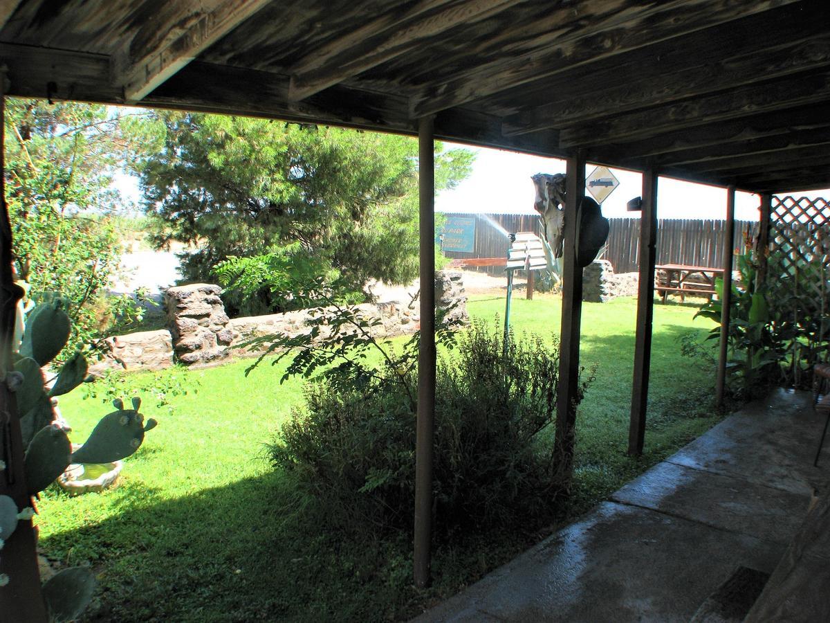Rodeo Mountain Valley Lodge מראה חיצוני תמונה